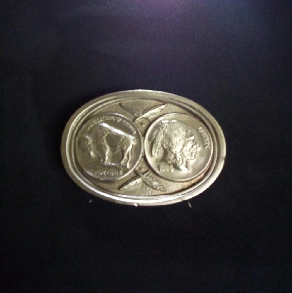 Buffalo head belt buckle